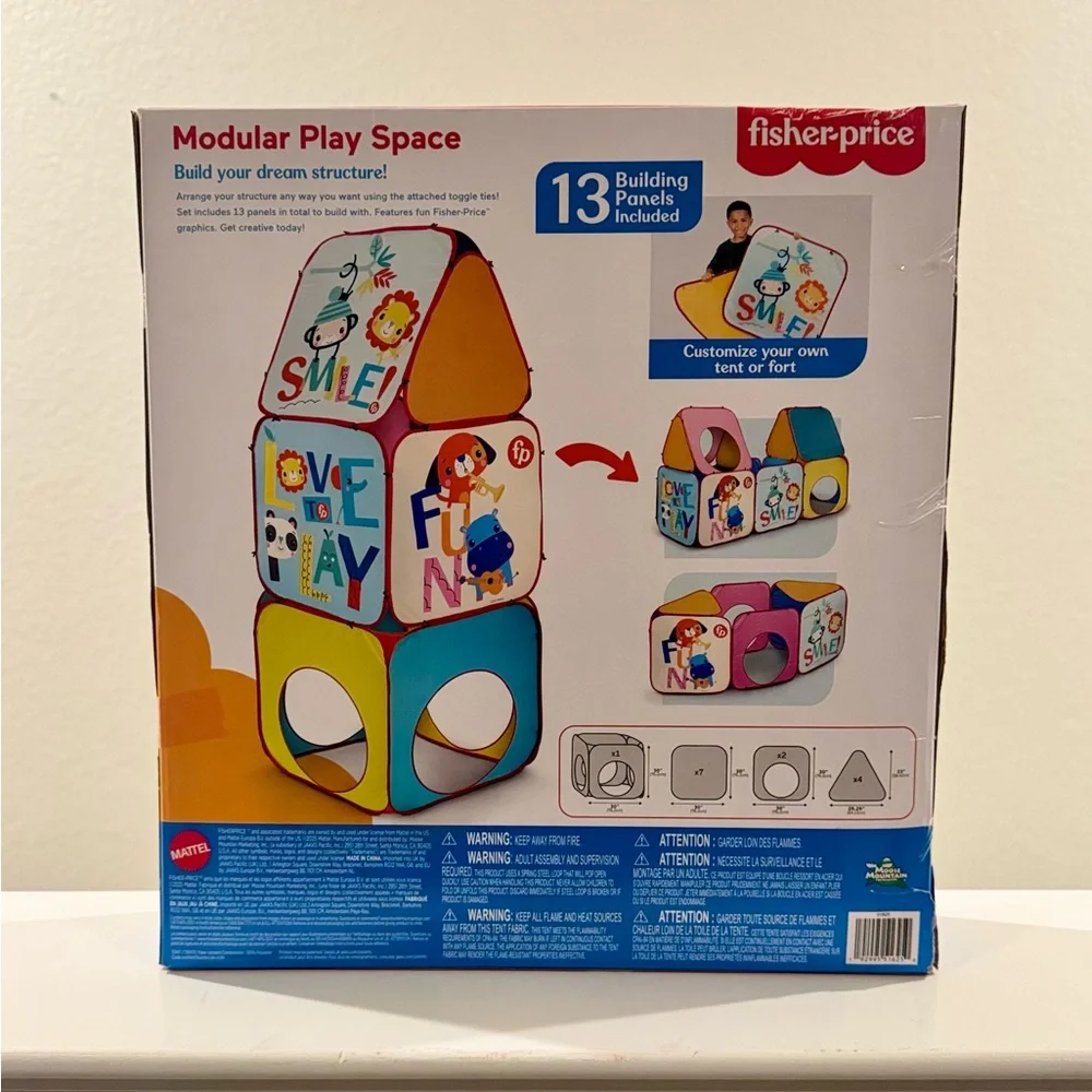 FISHER-PRICE Créate Your Space - Vibrant Playhouse Set. NEW